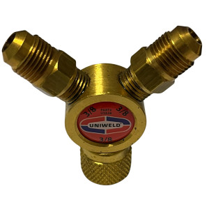 Uniweld MaxEvac Pro Kit MEPK14 includes 72 in 1/2 MaxEvac hose with 3/8 straight x 1/4 straight connections, valve core tool assembly side port, Y adapter 3/8FF x 3/8MF, hose bracket and storage bag