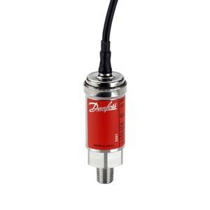 Danfoss 060G2117 Pressure Transmitter Aks 33 1/4 Npt, -1-12bar 