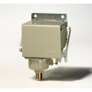 Danfoss 060-310366 KPS33 Pressure Switch Dif 0.2 Bar, G 3/8 A