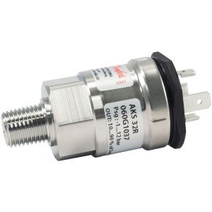 Danfoss 060G1037 Pressure Transmitter AKS 32R for Use with AK CC Controller,  -14.5 to 174 psig, 1/4 NPT