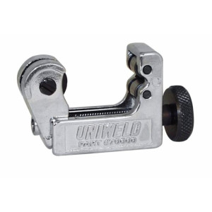 Uniweld Tube Cutter 1/8in to 7/8in (3mm To 22mm) 70000  Uniweld Tube Cutter 1/8in to 7/8in (3mm To 22mm) 70000