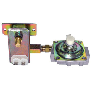 Range Gas Valve Whirlpool W / Regulator Assembly 3195008 Range Gas Valve Whirlpool W / Regulator Assembly 3195008