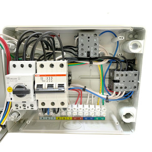 Danfoss 191U8005 Control Box 9Hp to 13.5Hp 220V/50-60Hz 191U8005 Motor Starter Moeller PKMZ0-32, Braker ABB S203 C 50, Switchboard ABB 1275 IP65, EKC102D 220V/60-60HZ, 2 x EKS 211 084B4403 60 inch