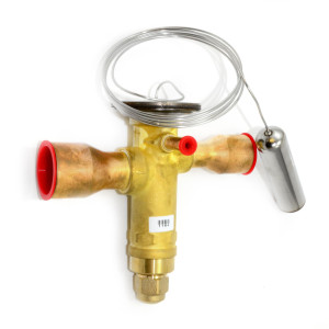 Danfoss 067N2165 26TR Thermostatic expansion valve, TGE, Compatible with R22, R407C, 7/8x1-3/8 in Solder, ODF, 1/4 in Externally equalized, Bi-flow, -40 to 50 F, replaces 067N2185
